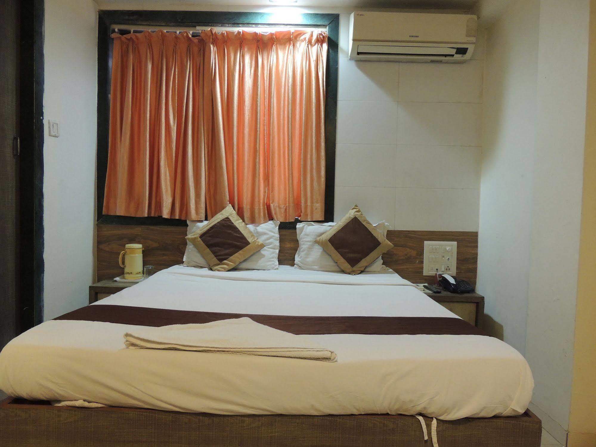 Fabhotel Galaxy Suite مومباي المظهر الخارجي الصورة