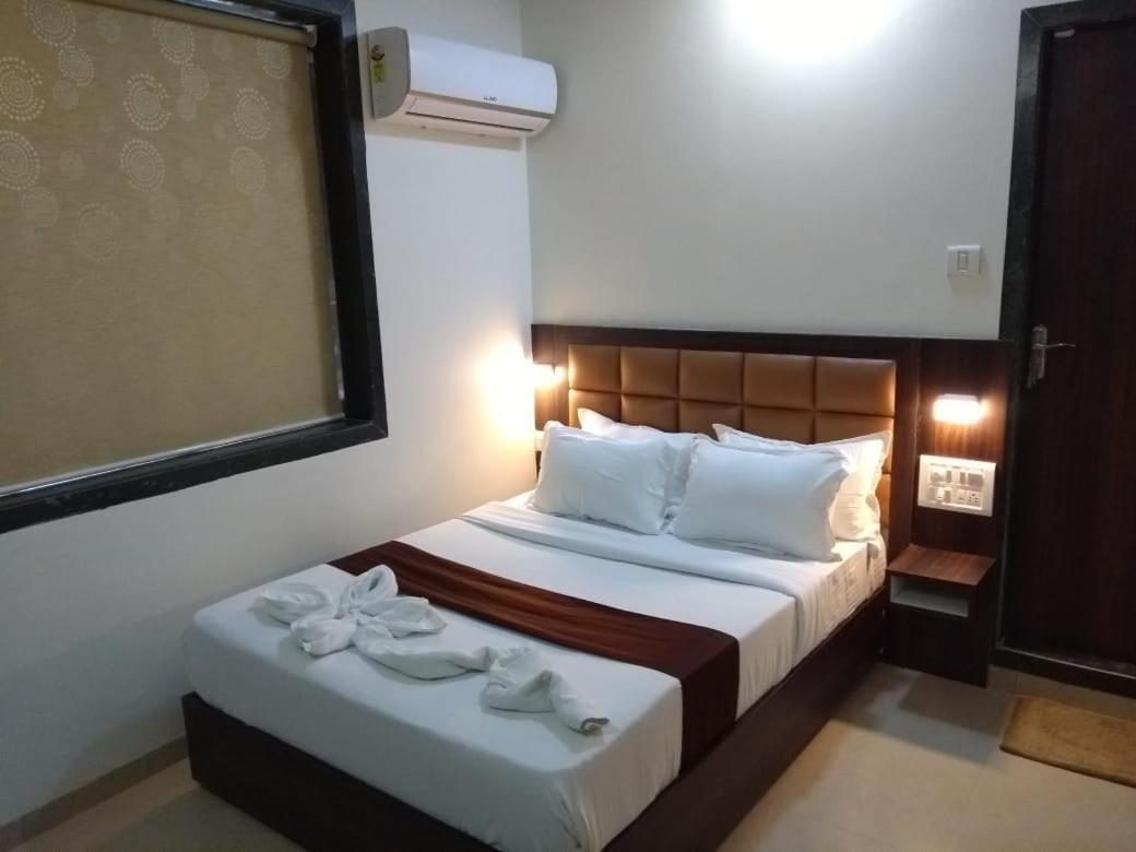 Fabhotel Galaxy Suite مومباي المظهر الخارجي الصورة
